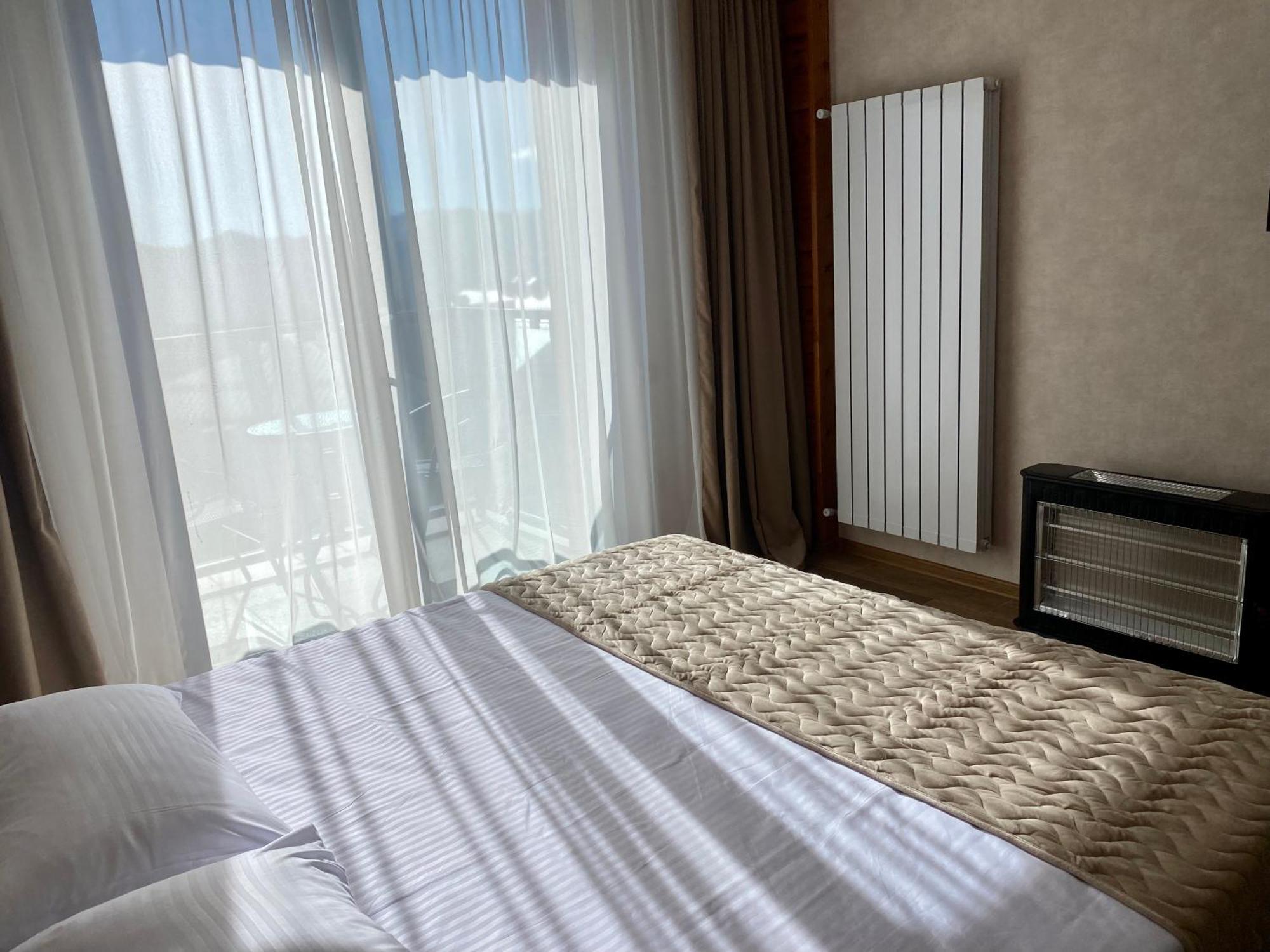 New Gudauri, Sunny Studio, Four Seasons, F3 *