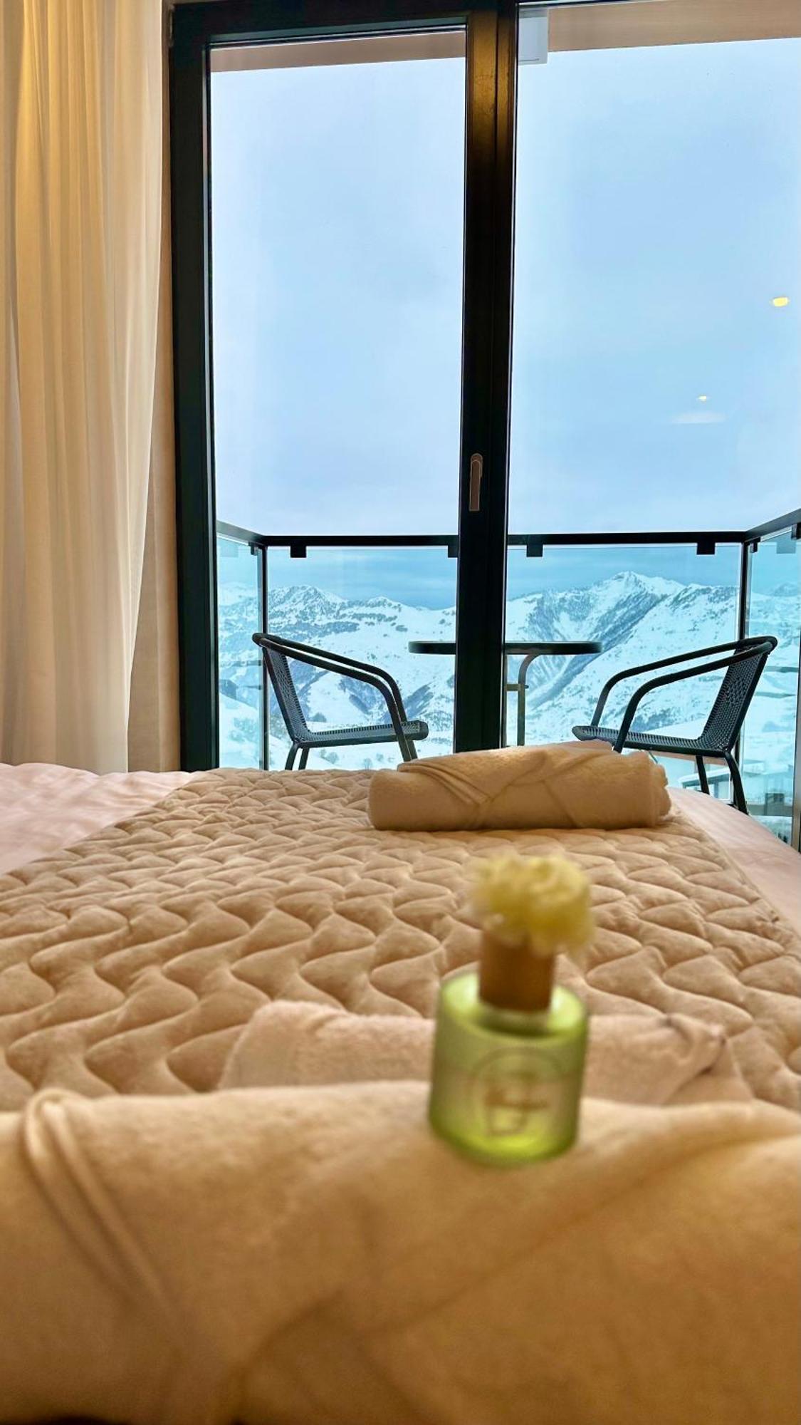 Апартаменты New Gudauri, Sunny Studio, Four Seasons, F3 *