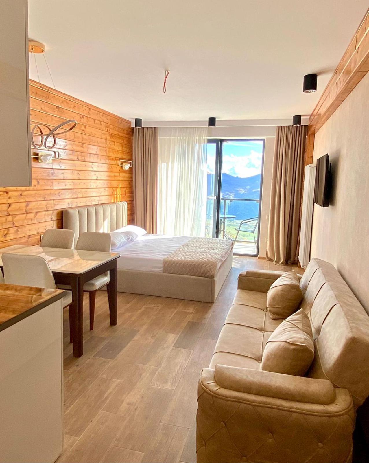 New Gudauri, Sunny Studio, Four Seasons, F3
